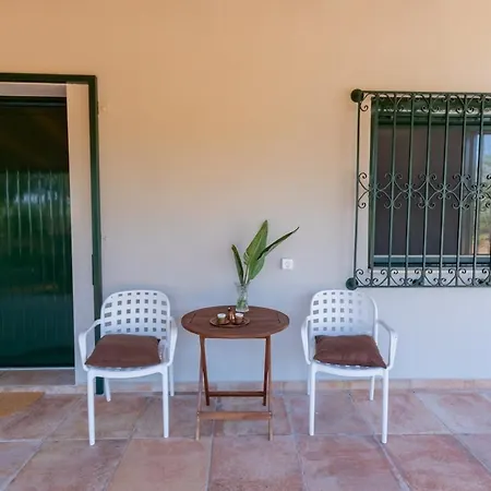 Pinest * Costa Navarino